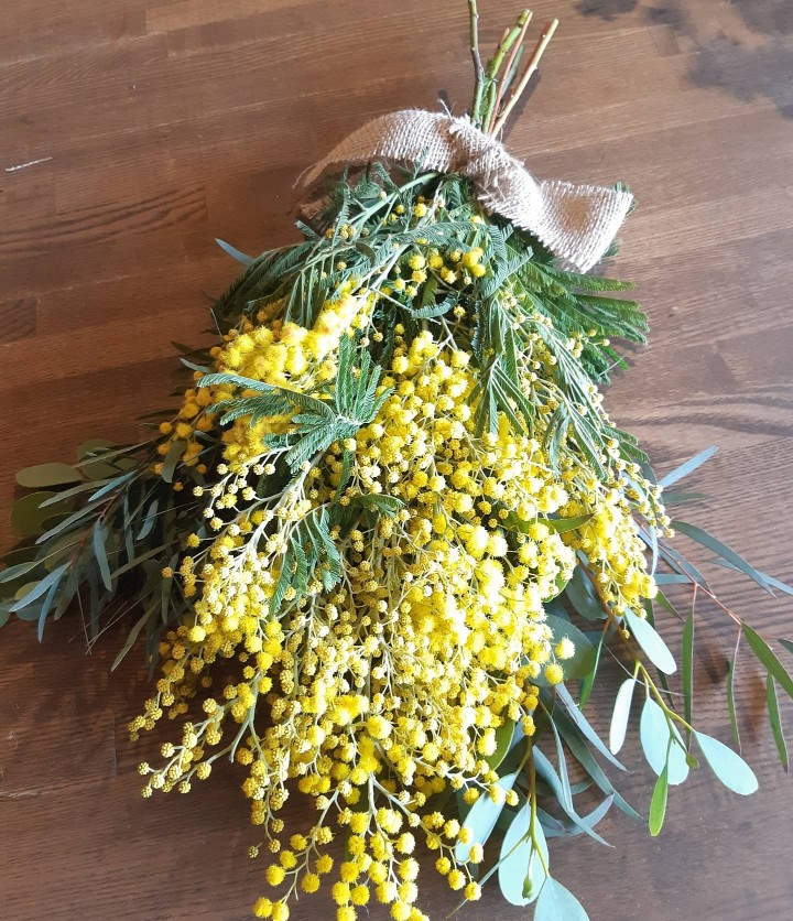 部屋に飾るスワッグ