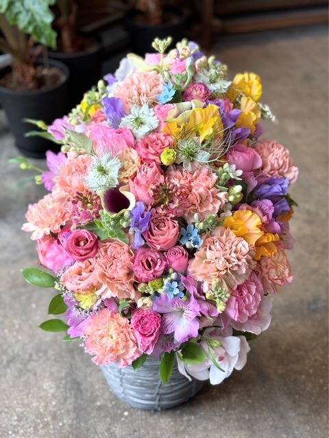 お誕生日贈るアレンジメント