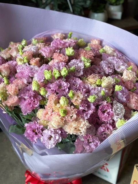 喜寿のお祝いに贈る花束